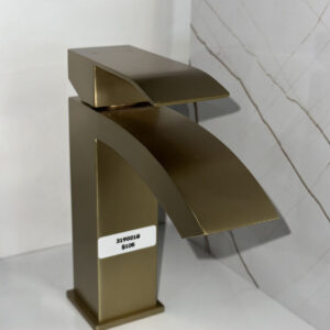 MODERN GOLD SQUARE FAUCET