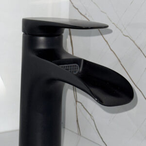 MODERN BLACK WATERFALL FAUCET